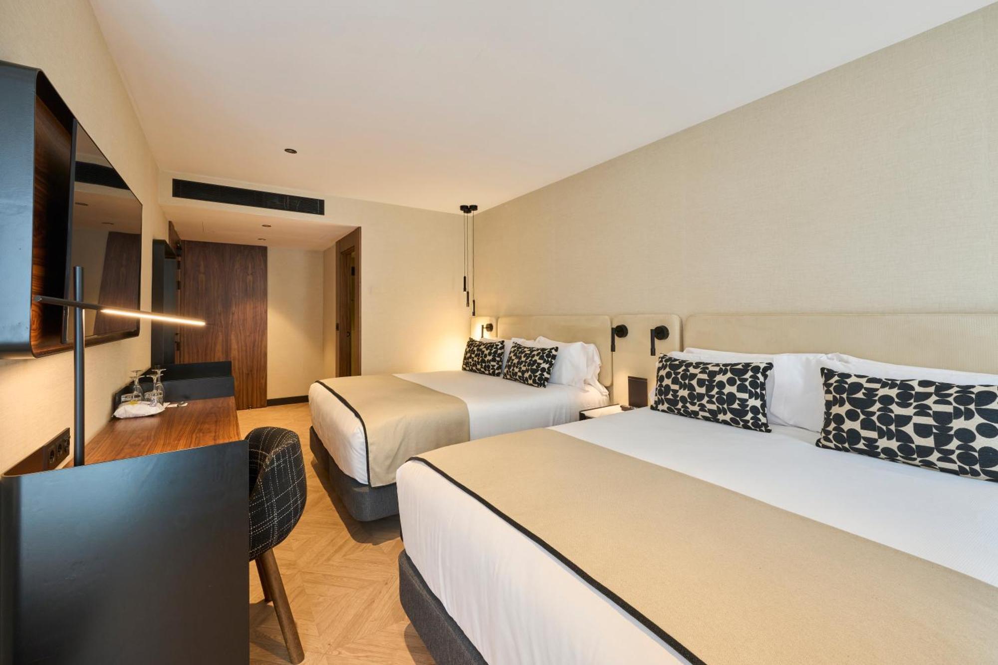 Catalonia Ramblas 4* Sup Hotel