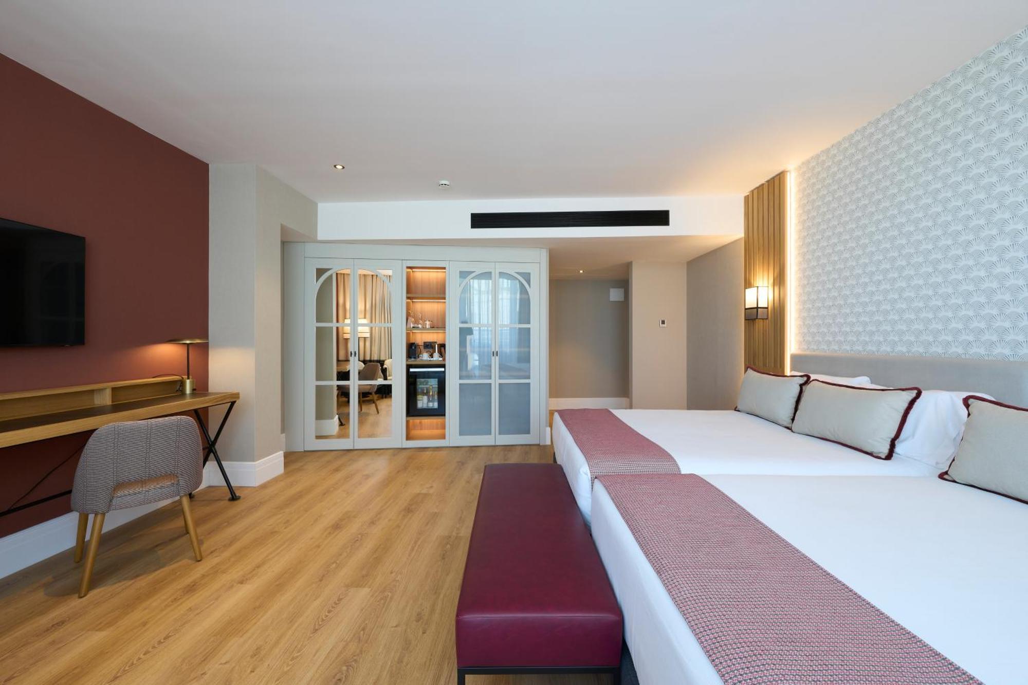 Hotel Catalonia Ramblas 4* Sup